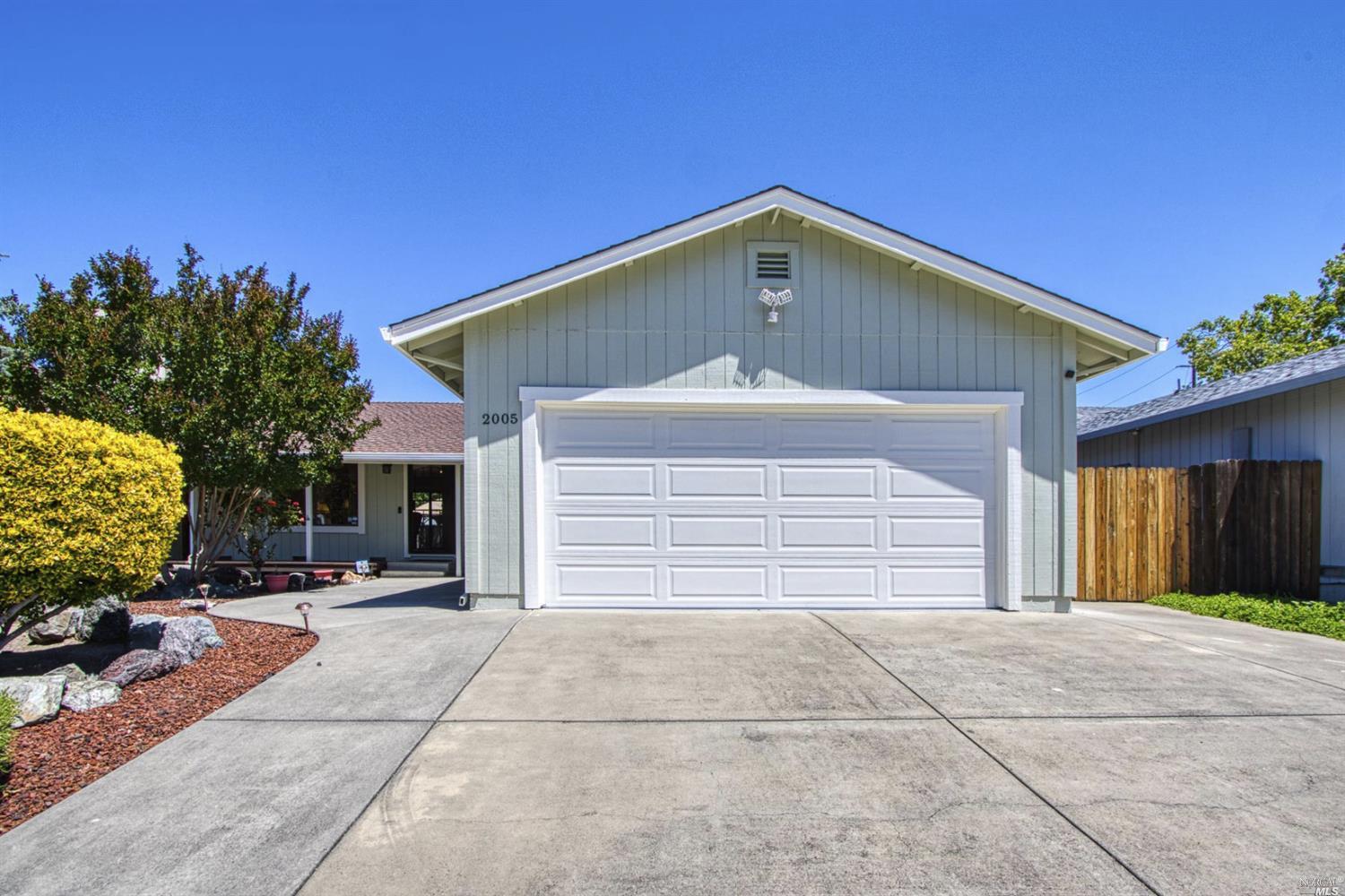 2005 Lazzini Avenue Santa Rosa, CA 95407 - Photo 1 of 1 Gallery Image 1