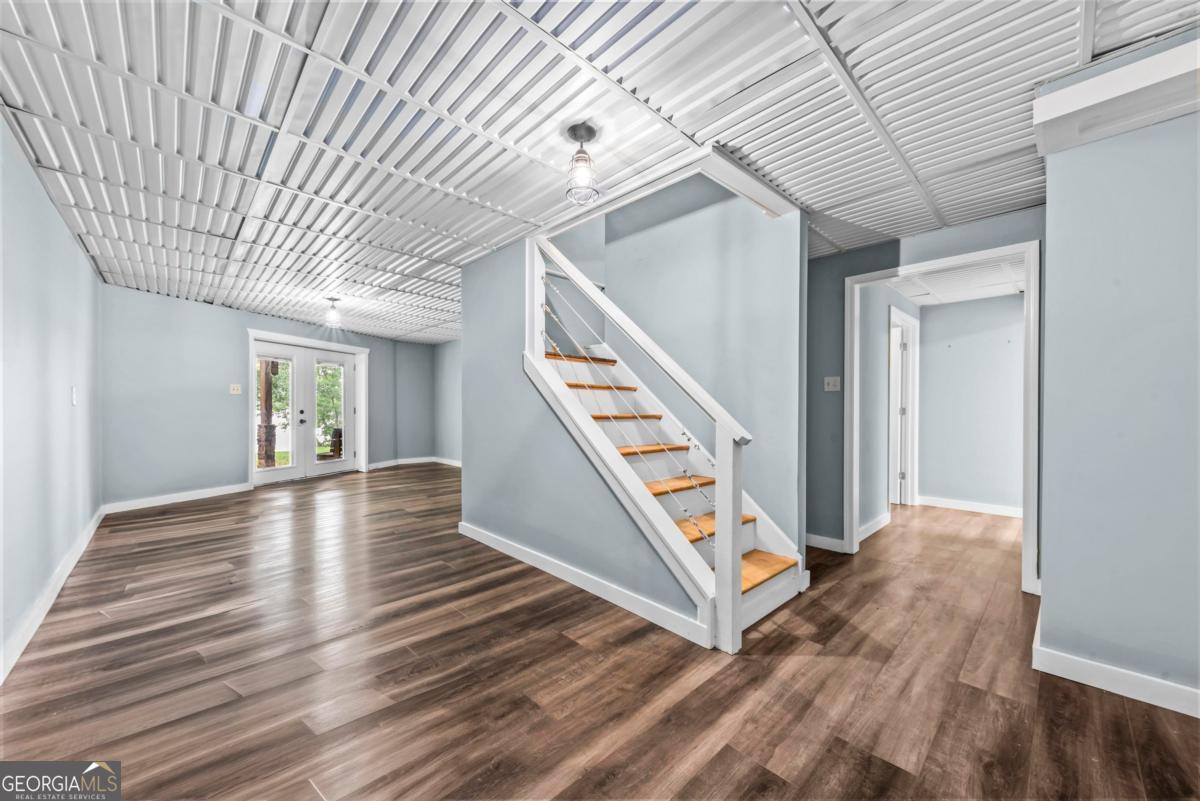 188 Hickory Point Buckhead, GA 30625 - Photo 15 of 31
