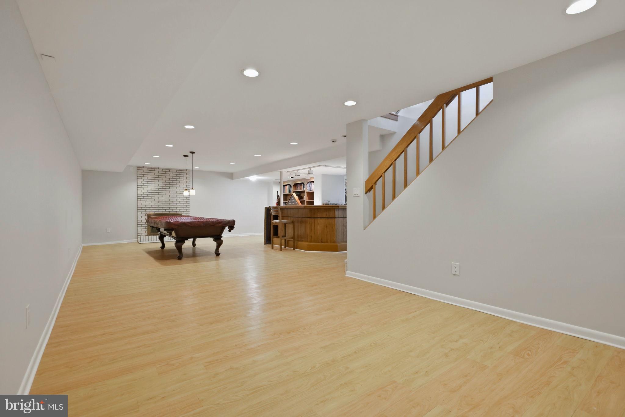 8578 Brickyard Road Potomac, MD 20854 - Photo 60 of 83