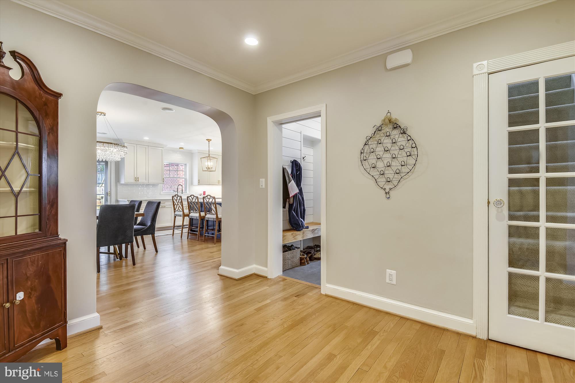 4423 19th Road North Arlington, VA 22207 - Photo 11 of 50 Beautiful Main Level Hardwoods