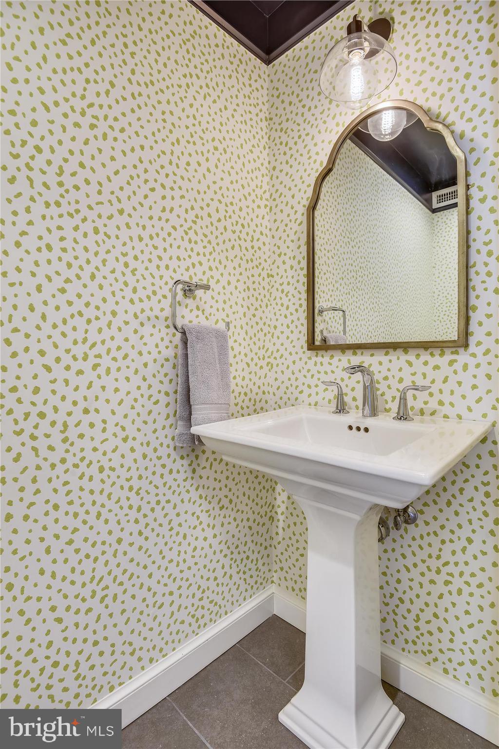 4423 19th Road North Arlington, VA 22207 - Photo 10 of 50 Powder Room Addition 2018