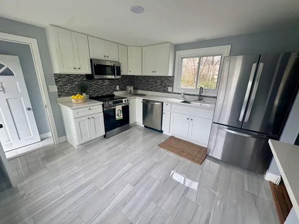 $769,000 | 713 Webster Street, Marshfield, MA 02050