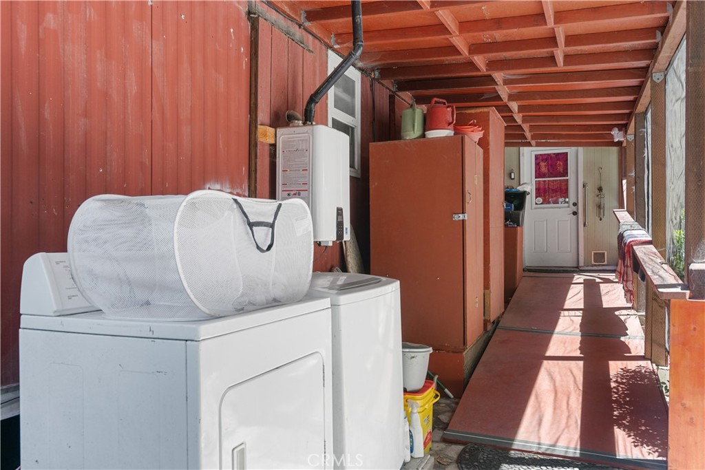 1012 Upper Los Berros Road Nipomo, CA 93444 - Photo 65 of 75 a utility room with dryer and washer