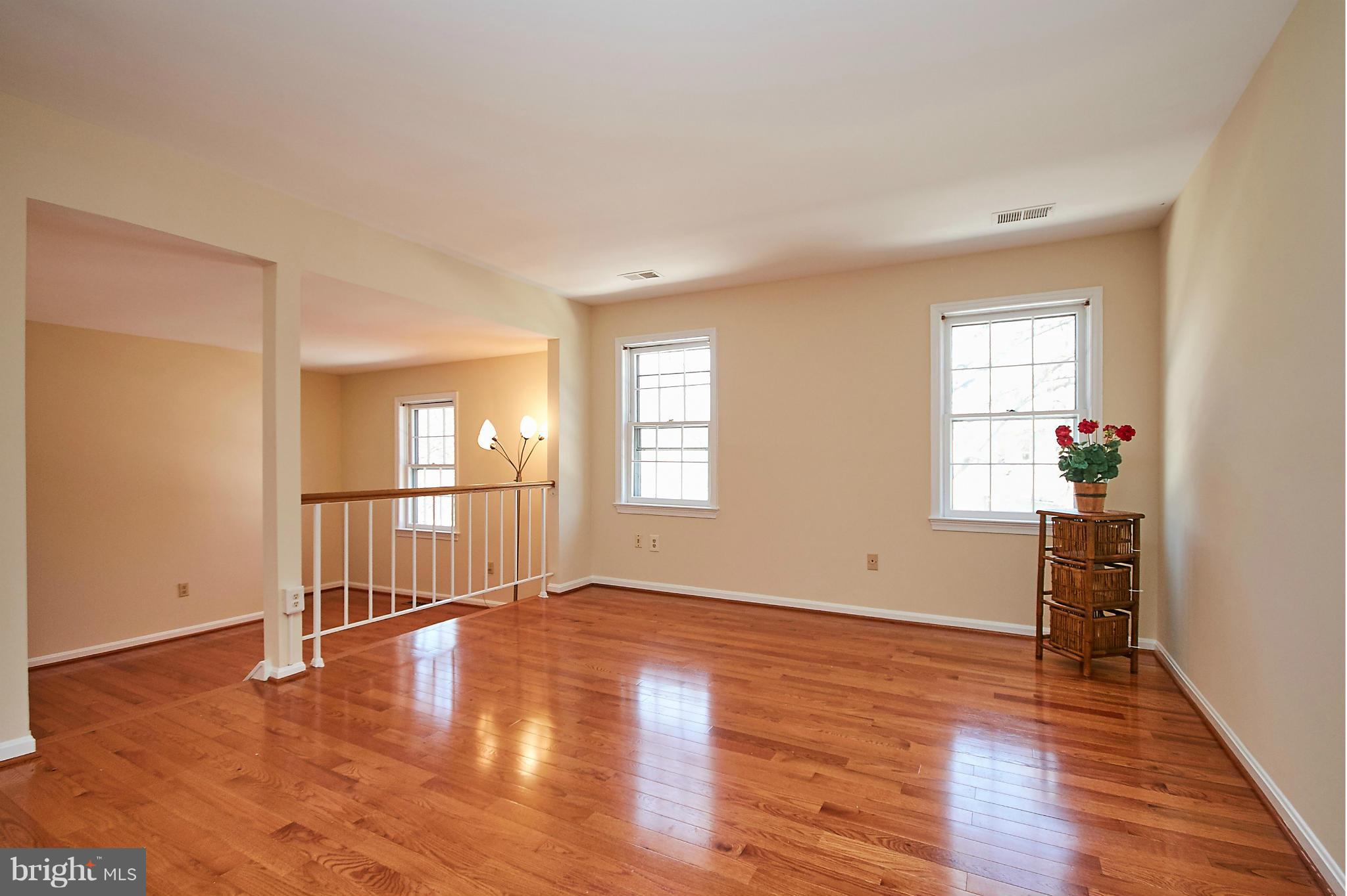 4307 Cub Run Road Chantilly, VA 20151 - Photo 18 of 30 Bedroom (Master)