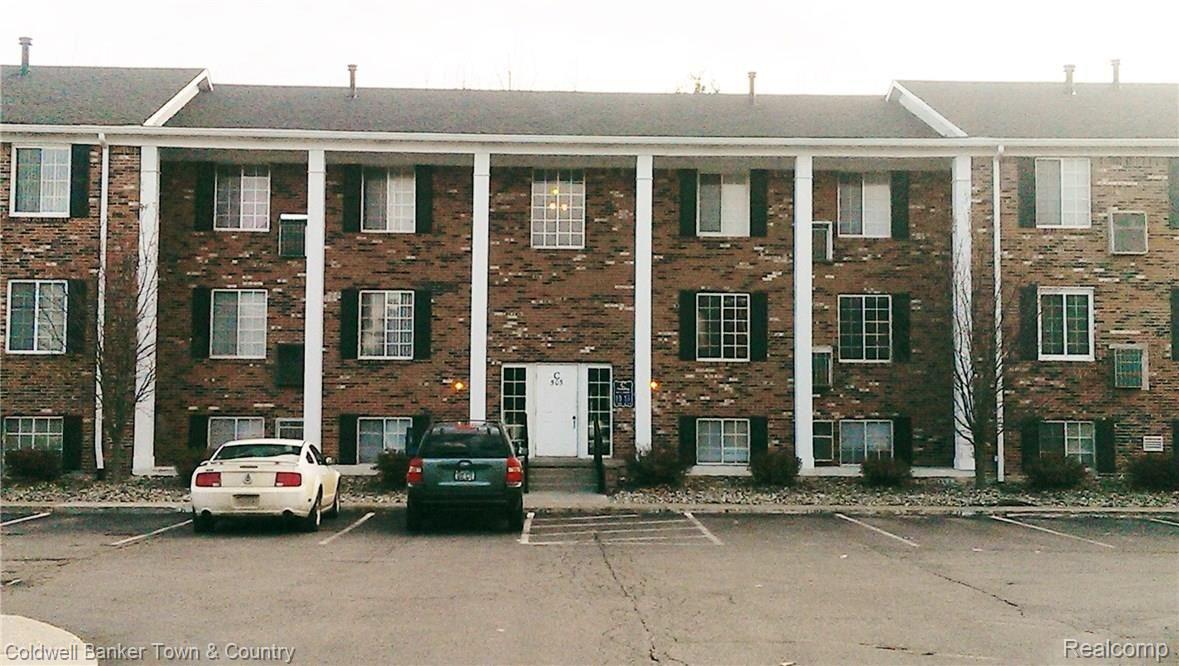 505 West Highland Road, Unit 9 Howell, MI 48843 - Photo 1 of 15 Exterior Front