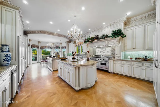 $34,900,000 | 900 West Stafford Road, Thousand Oaks, CA 91361