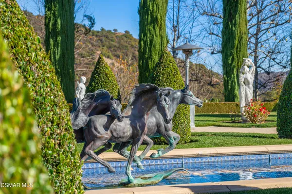 $34,900,000 | 900 West Stafford Road, Thousand Oaks, CA 91361