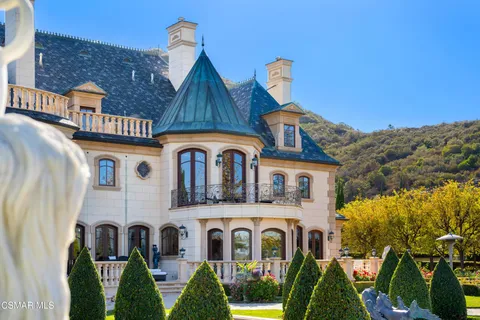 $34,900,000 | 900 West Stafford Road, Thousand Oaks, CA 91361