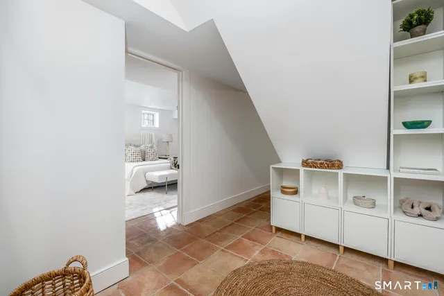 $885,000 | 124 Wolfpit Road, Wilton, CT 06897