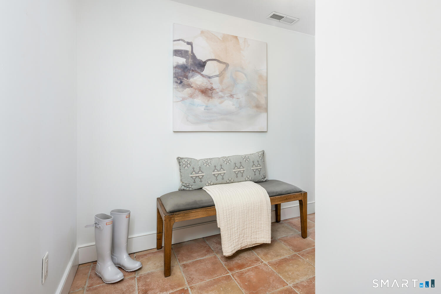 124 Wolfpit Road Wilton, CT 06897 - Photo 18 of 27 Lower level mudroom