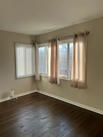 $345,000 | 4864 Carol Street, Unit D, Skokie, IL 60077