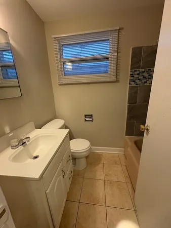 $349,000 | 4864 Carol Street, Unit D, Skokie, IL 60077