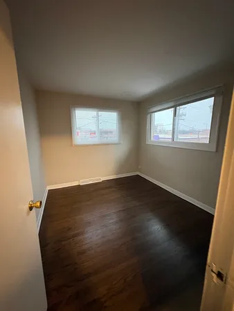 $349,000 | 4864 Carol Street, Unit D, Skokie, IL 60077