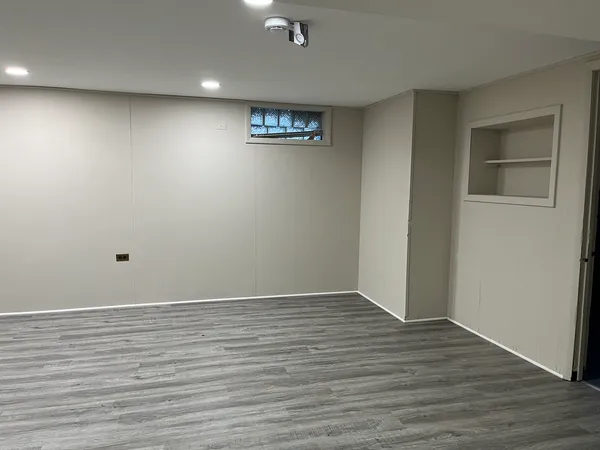 $349,000 | 4864 Carol Street, Unit D, Skokie, IL 60077