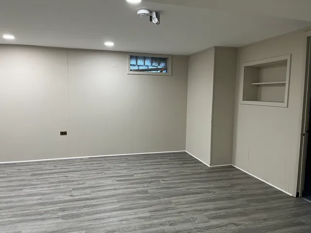 $345,000 | 4864 Carol Street, Unit D, Skokie, IL 60077