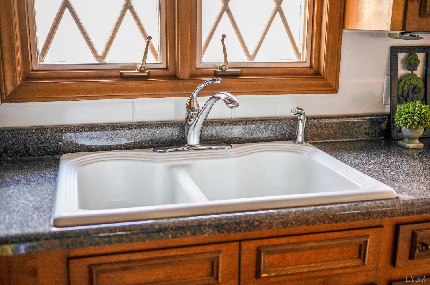 702 Ramblewood Road Forest, VA 24551 - Photo 21 of 61 Gallery Image 21