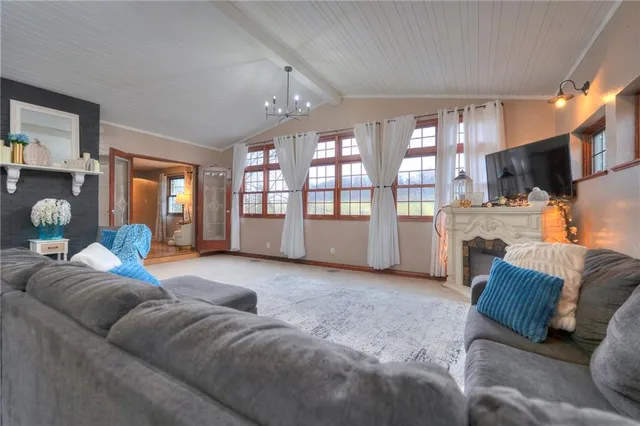 $432,000 | 170 Eisaman Road, Irwin, PA 15642