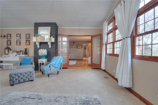 $432,000 | 170 Eisaman Road, Irwin, PA 15642