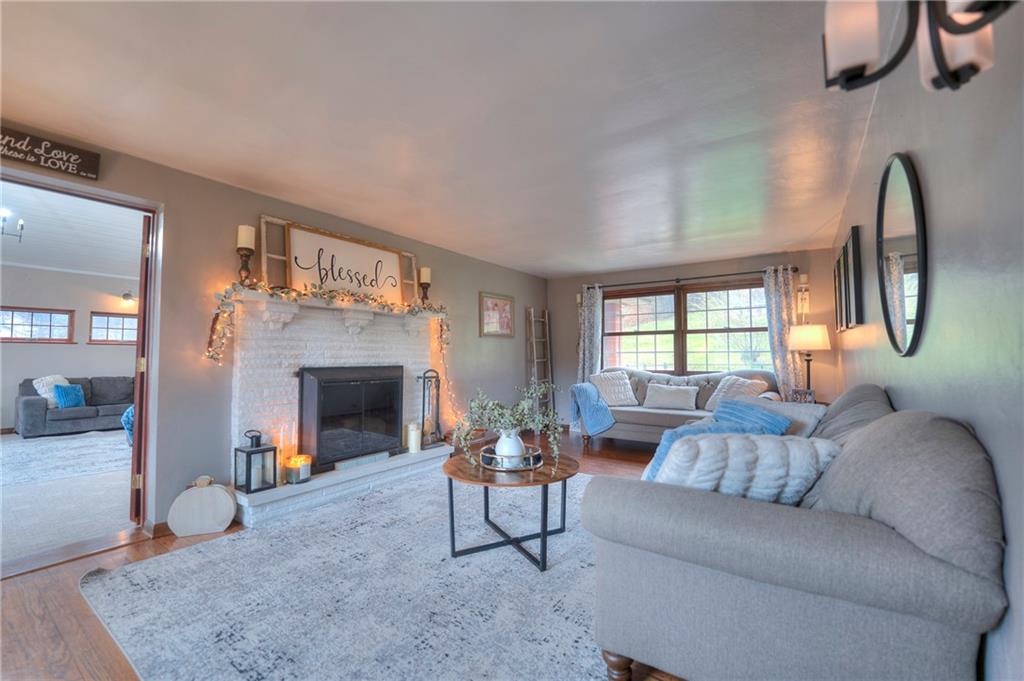 170 Eisaman Road Irwin, PA 15642 - Photo 8 of 41 Formal Living Room