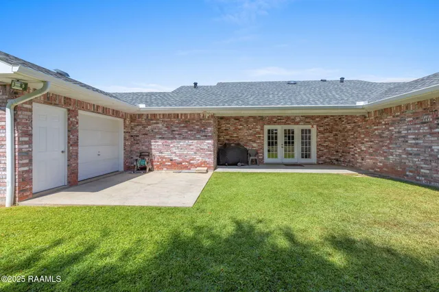 $335,000 | 815 Comfort Lane, Jennings, LA 70546