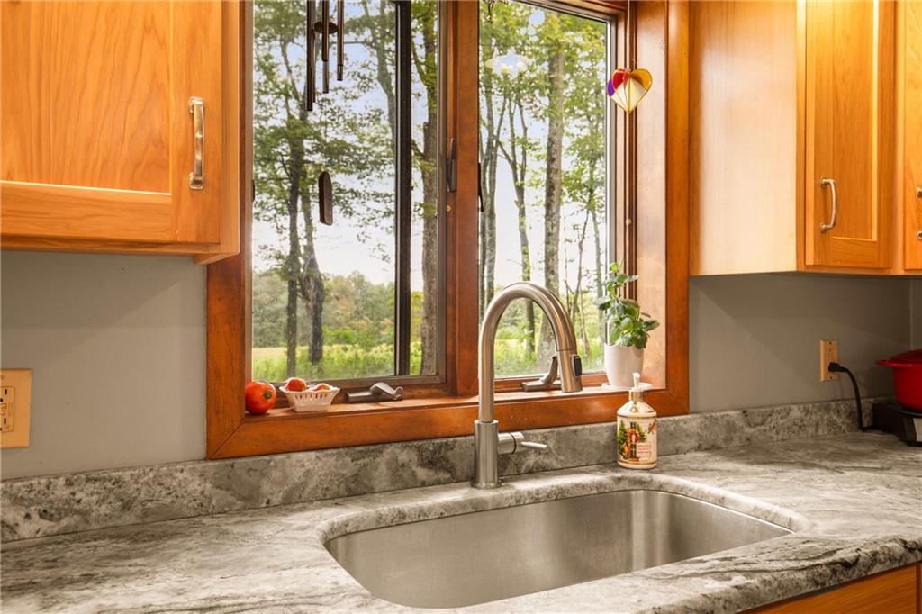 137 Wenachee Lane Indian Lake, PA 15926 - Photo 12 of 50