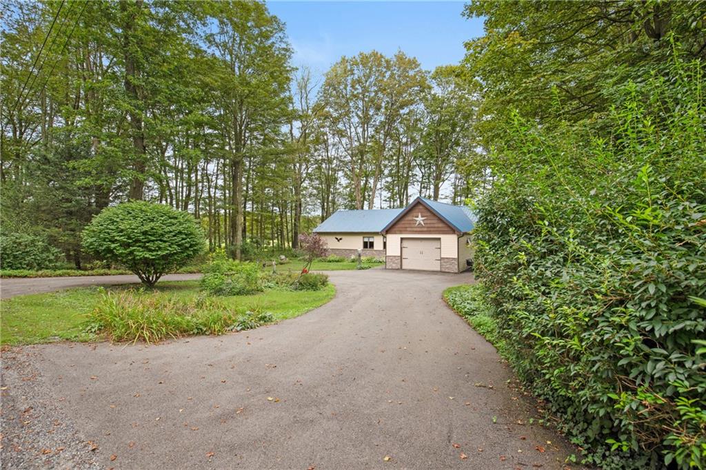 137 Wenachee Lane Indian Lake, PA 15926 - Photo 32 of 50