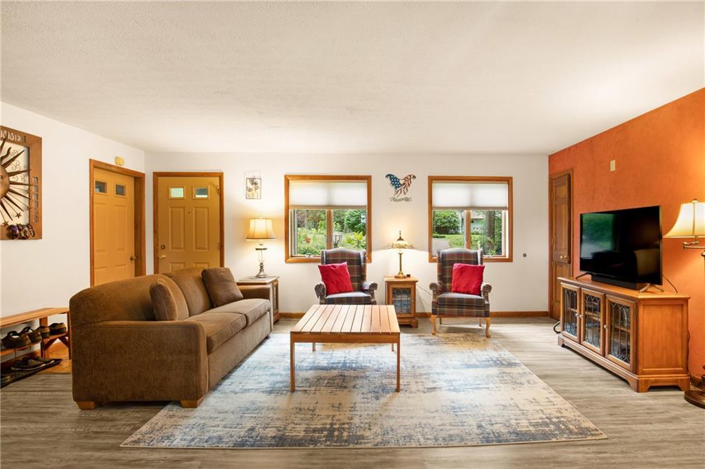 137 Wenachee Lane Indian Lake, PA 15926 - Photo 8 of 50