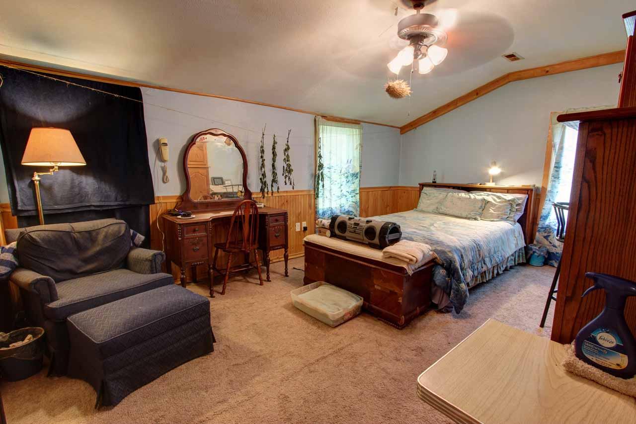 1128 Sunset Gap Road Cosby, TN 37722 - Photo 8 of 21 08