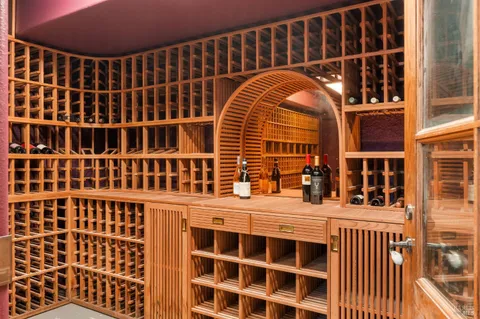 $3,995,000 | 9359 Ladera Road, Glen Ellen, CA 95442