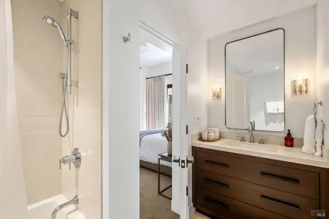 $3,995,000 | 9359 Ladera Road, Glen Ellen, CA 95442