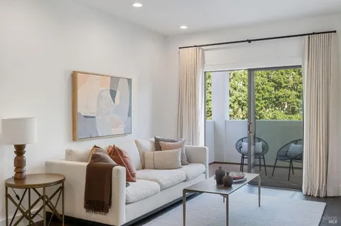 $3,995,000 | 9359 Ladera Road, Glen Ellen, CA 95442