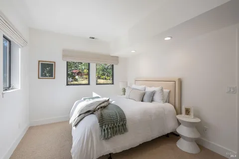 $3,995,000 | 9359 Ladera Road, Glen Ellen, CA 95442