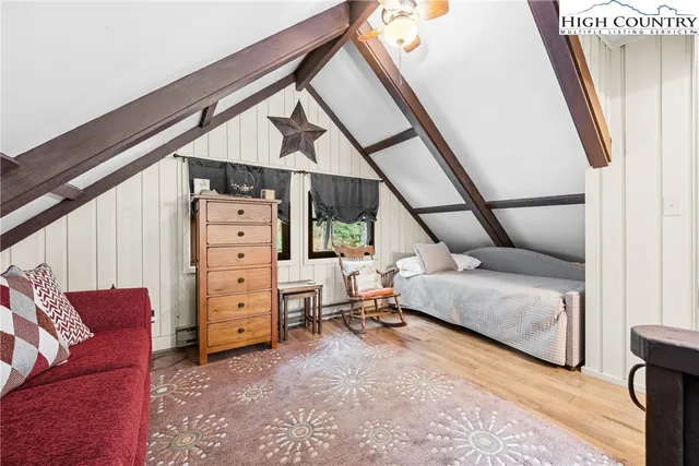 $575,000 | 713 Pine Ridge Road, Beech Mountain, NC 28604