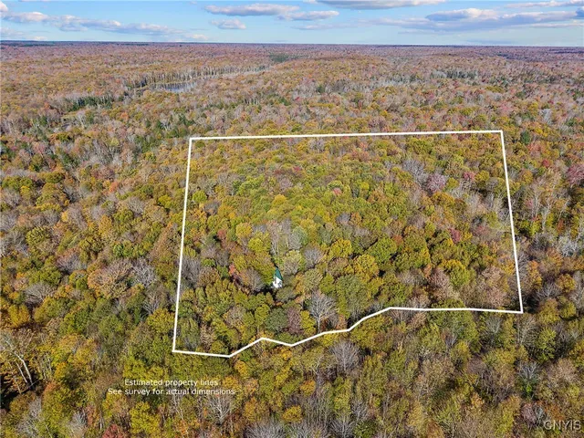 $84,900 | 97 Beaver Creek, Redfield, NY 13437