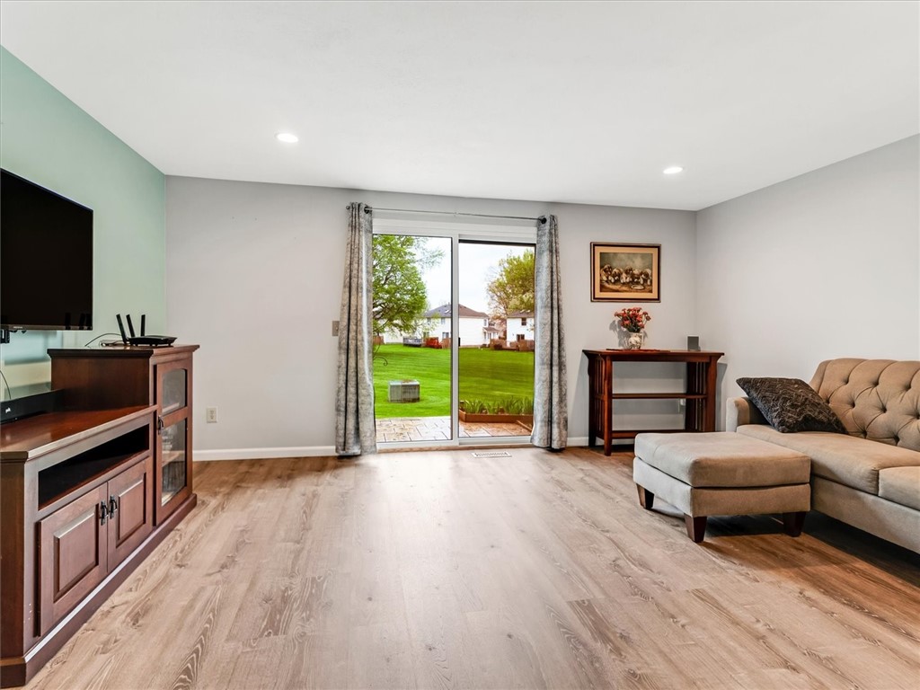 88 Devonshire Circle Penfield, NY 14526 - Photo 11 of 36 Bright and open living room offering easy access t