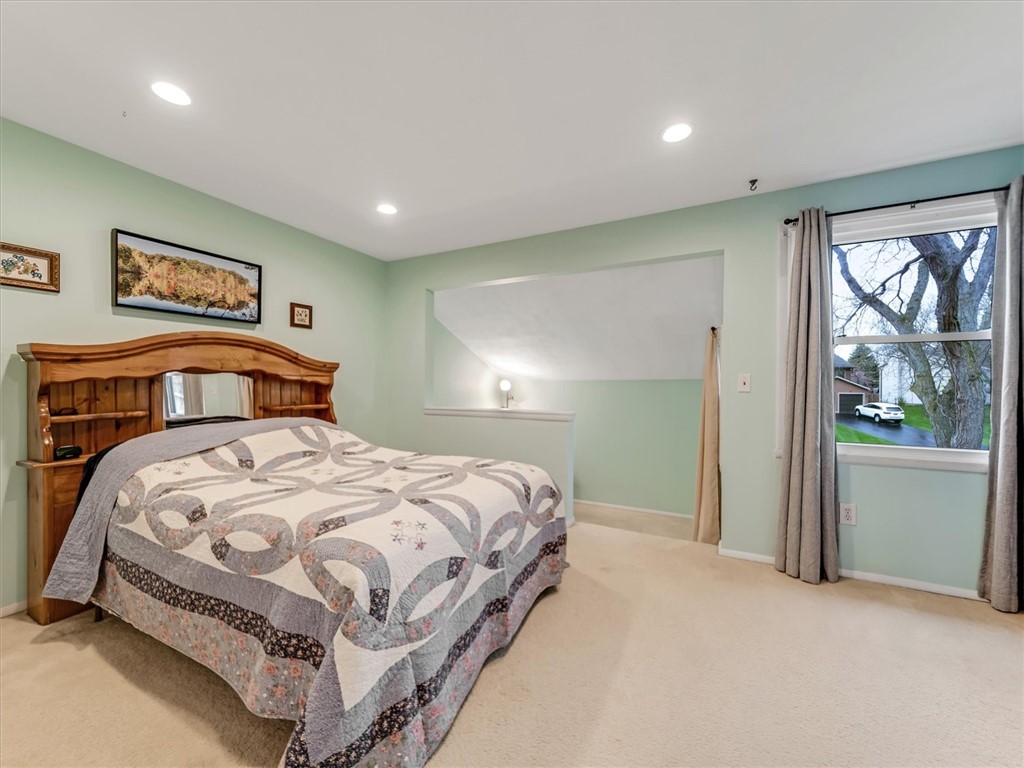 88 Devonshire Circle Penfield, NY 14526 - Photo 26 of 36