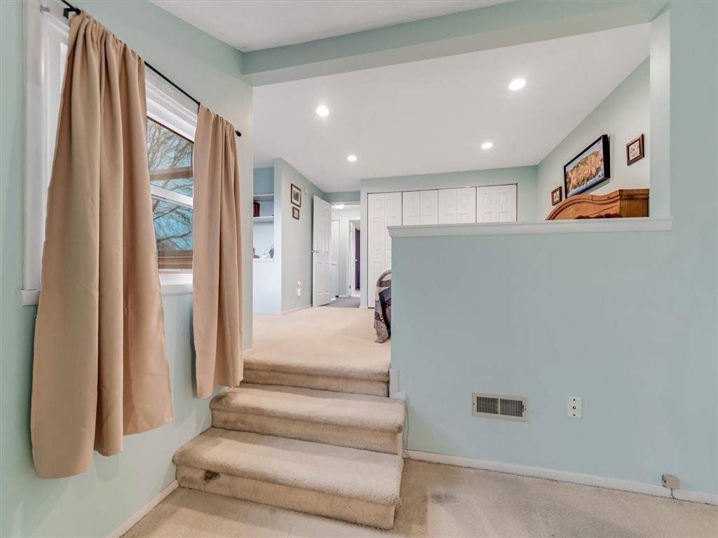 88 Devonshire Circle Penfield, NY 14526 - Photo 29 of 36