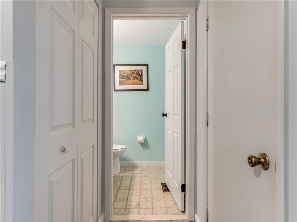 88 Devonshire Circle Penfield, NY 14526 - Photo 4 of 36