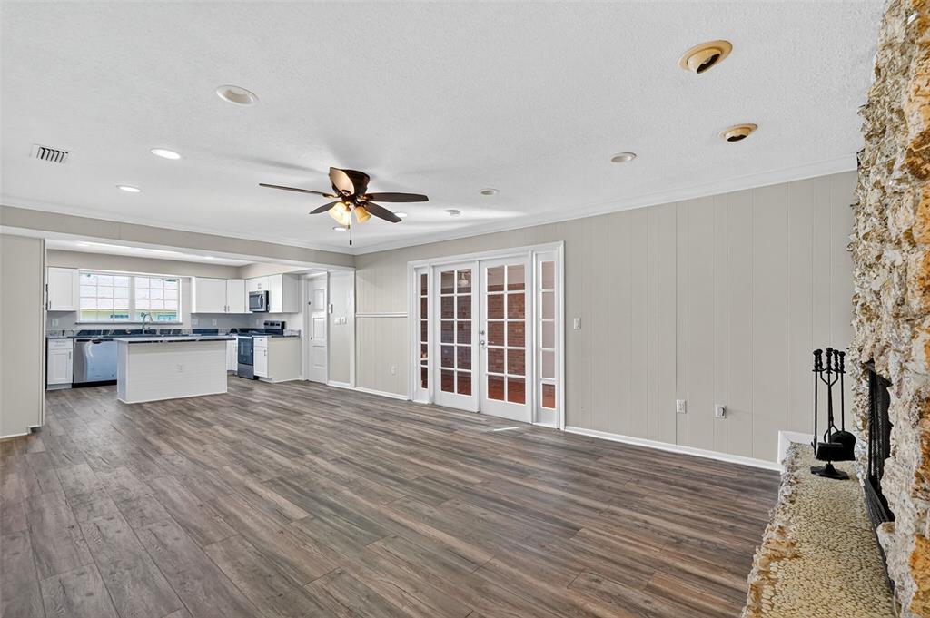 639 Howard Avenue Lakeland, FL 33815 - Photo 20 of 63