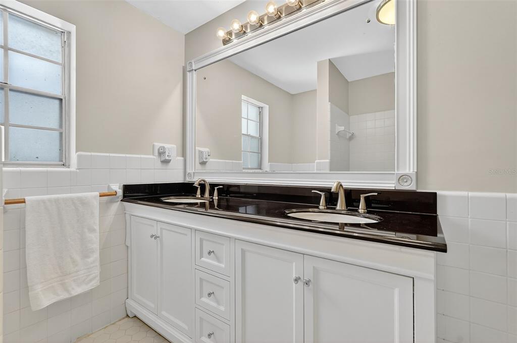 639 Howard Avenue Lakeland, FL 33815 - Photo 35 of 63