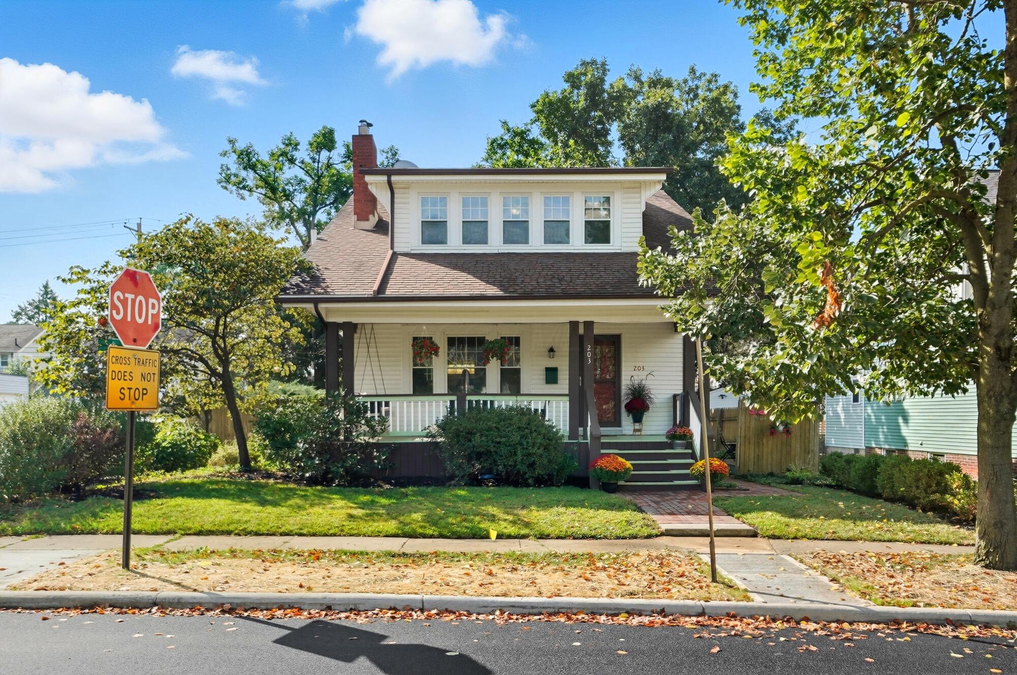 203 East Tulane Road Columbus, OH 43202 - Photo 5 of 80 034