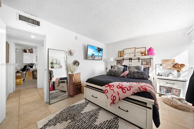 $2,450 | 2150 Southwest 16th Avenue, Unit 402, Miami, FL 33145