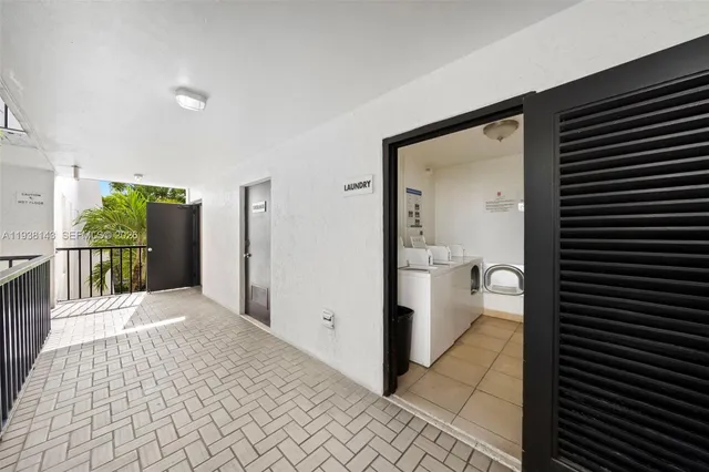 $2,450 | 2150 Southwest 16th Avenue, Unit 402, Miami, FL 33145