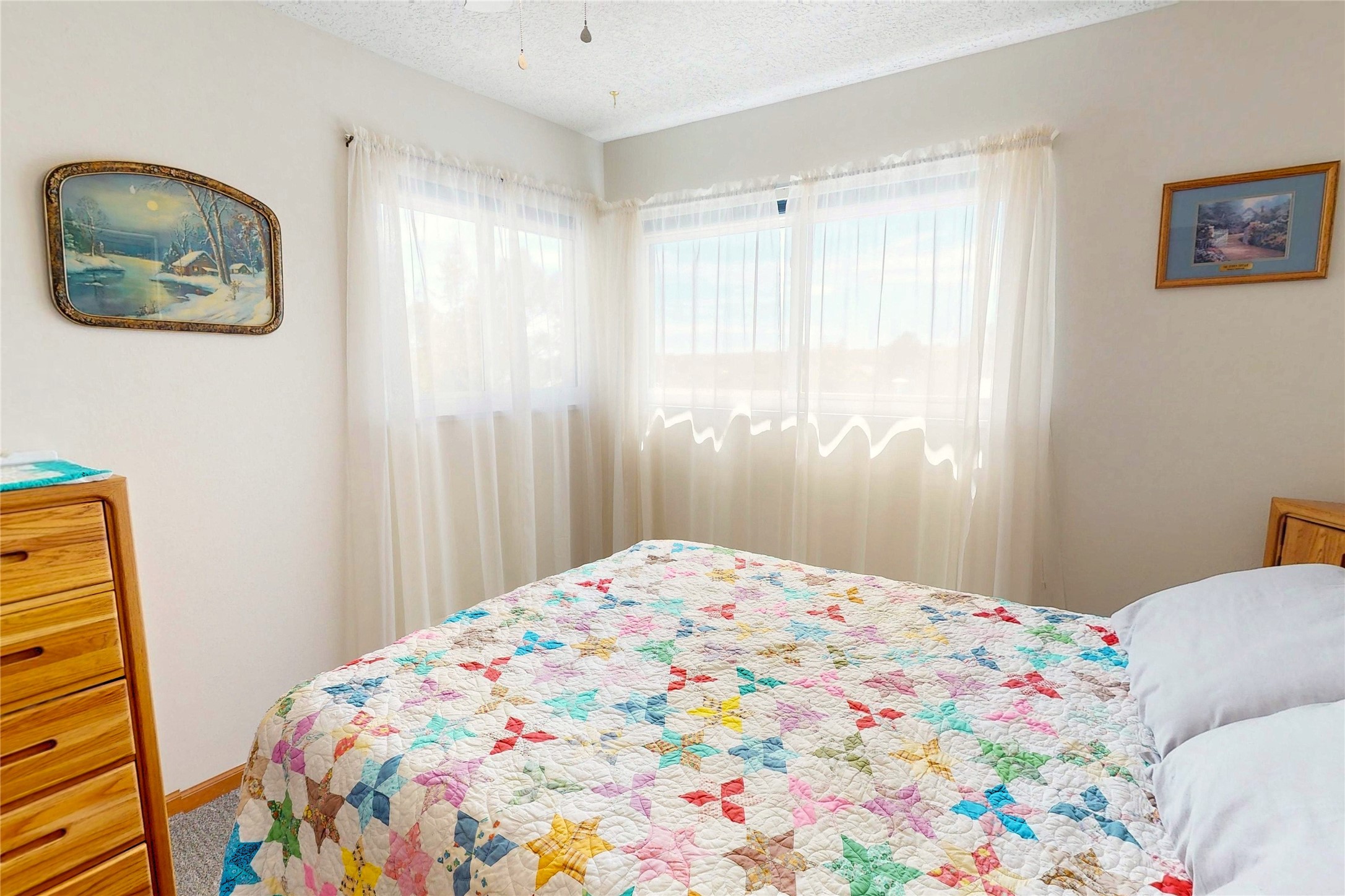 1346 Big Rock Loop Los Alamos, NM 87544 - Photo 28 of 38 Guest Bedroom