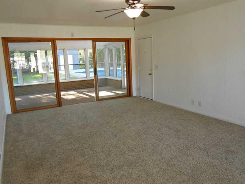4509 Derr Road Springfield, OH 45503 - Photo 5 of 25