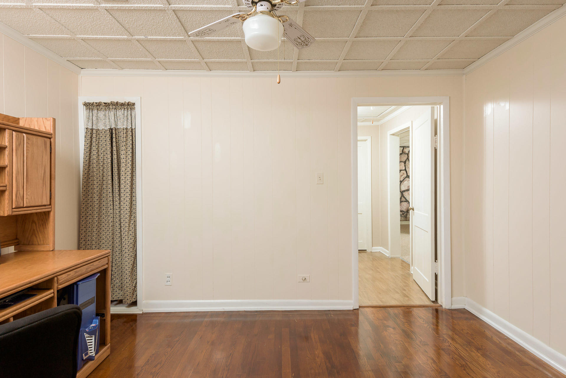 7624 Harper Road Hixson, TN 37343 - Photo 22 of 31 Office / Bedroom