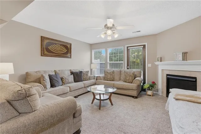 $219,500 | 4421 Northeast 83rd Street, Kansas City, MO 64119