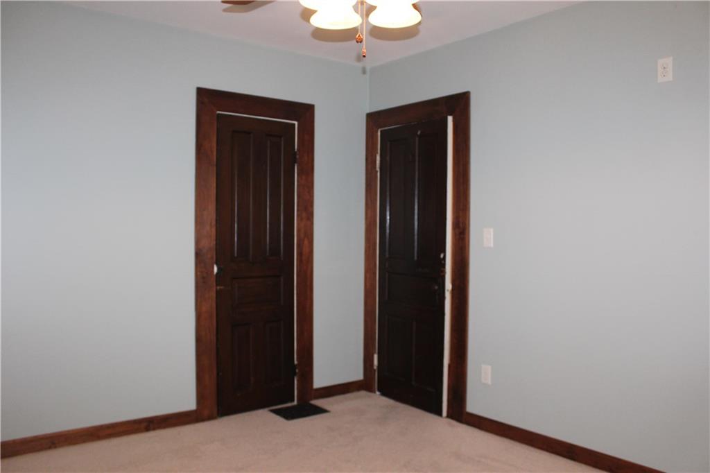 6 Oakwood Road Pittsburgh, PA 15205 - Photo 18 of 25 Gallery Image 18