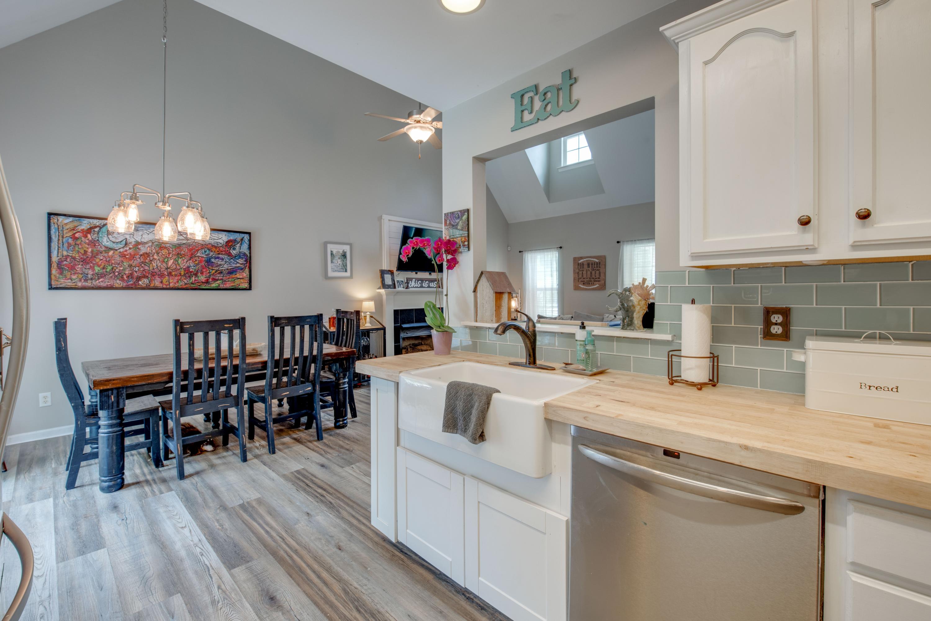 660 Gentry Road Chattanooga, TN 37421 - Photo 16 of 32 D85_3544