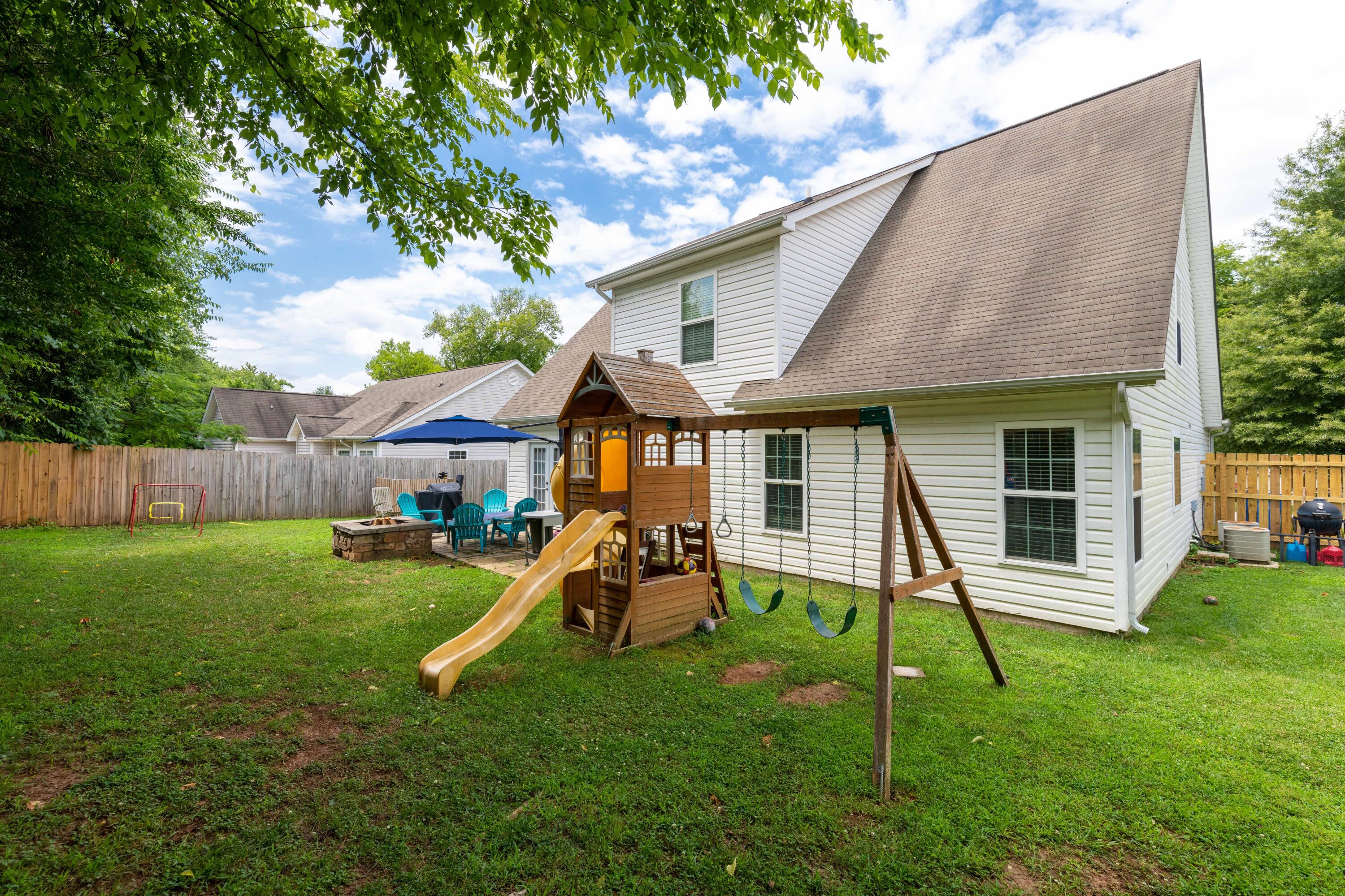 660 Gentry Road Chattanooga, TN 37421 - Photo 3 of 32 D85_3492